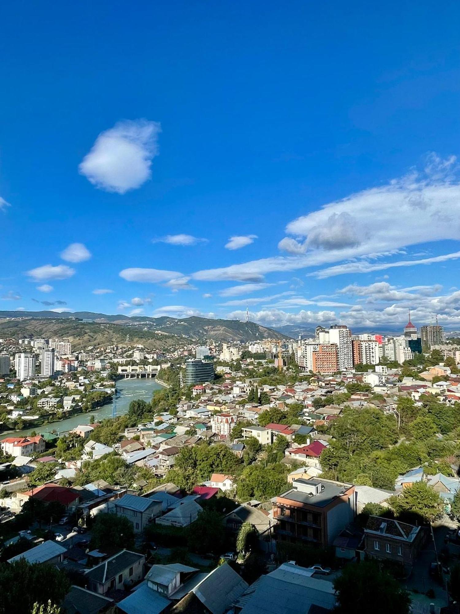 Cozy 1-Bedroom Unit In Tbilisi, With Amazing View Luaran gambar